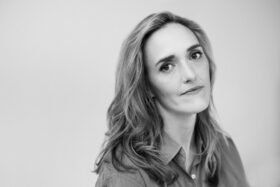 DER KLEINE KATECHISMUS by Constance Hansen